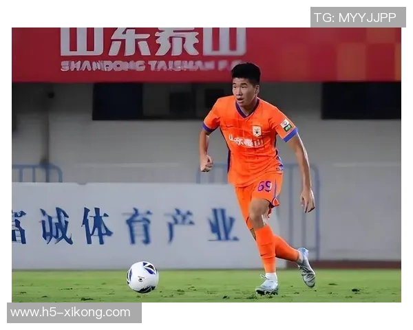 国安U21新星戴金宇试训中超升班马重庆铜梁龙展现潜力