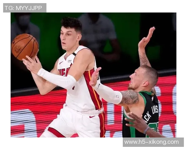 热火全员状态火热9人轮换7人得分上双3人突破20分